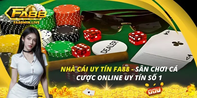 Sân cỏ bóng đá với quả bóng